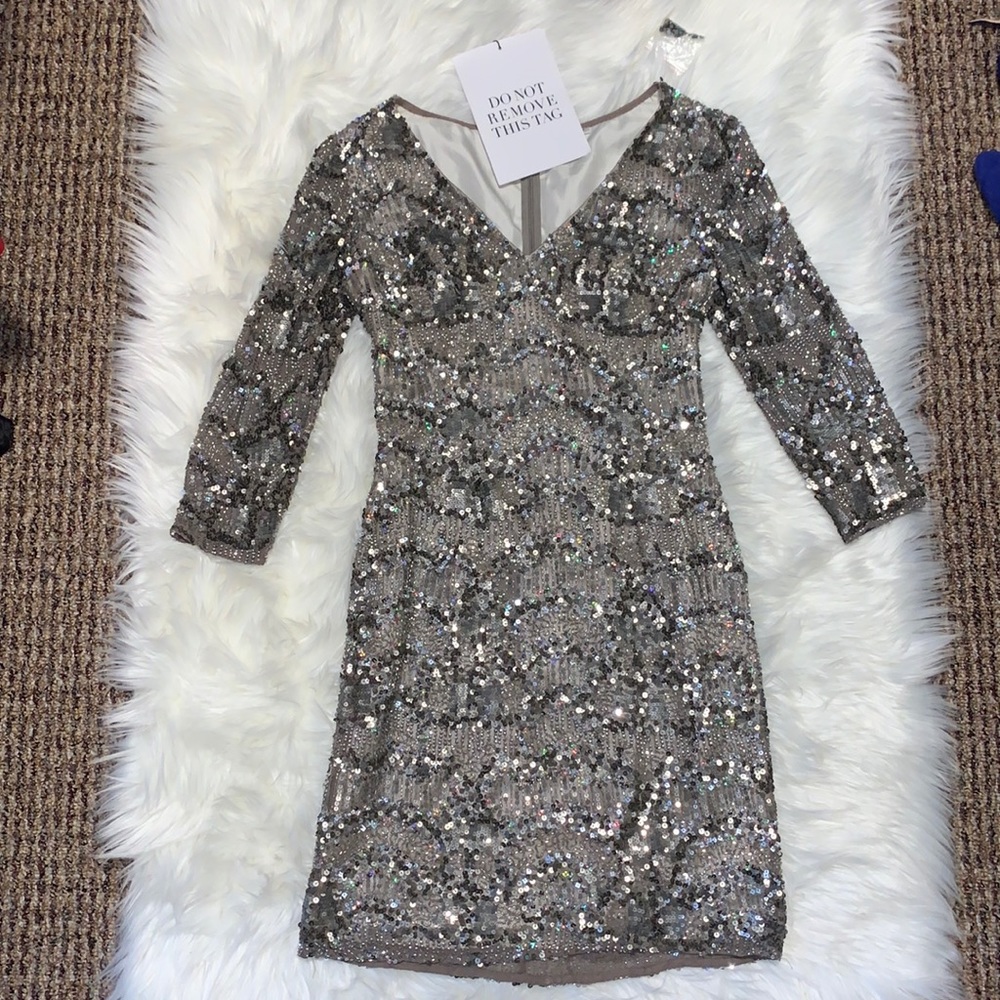 NWT Wyatt GORGEOUS sequin dress